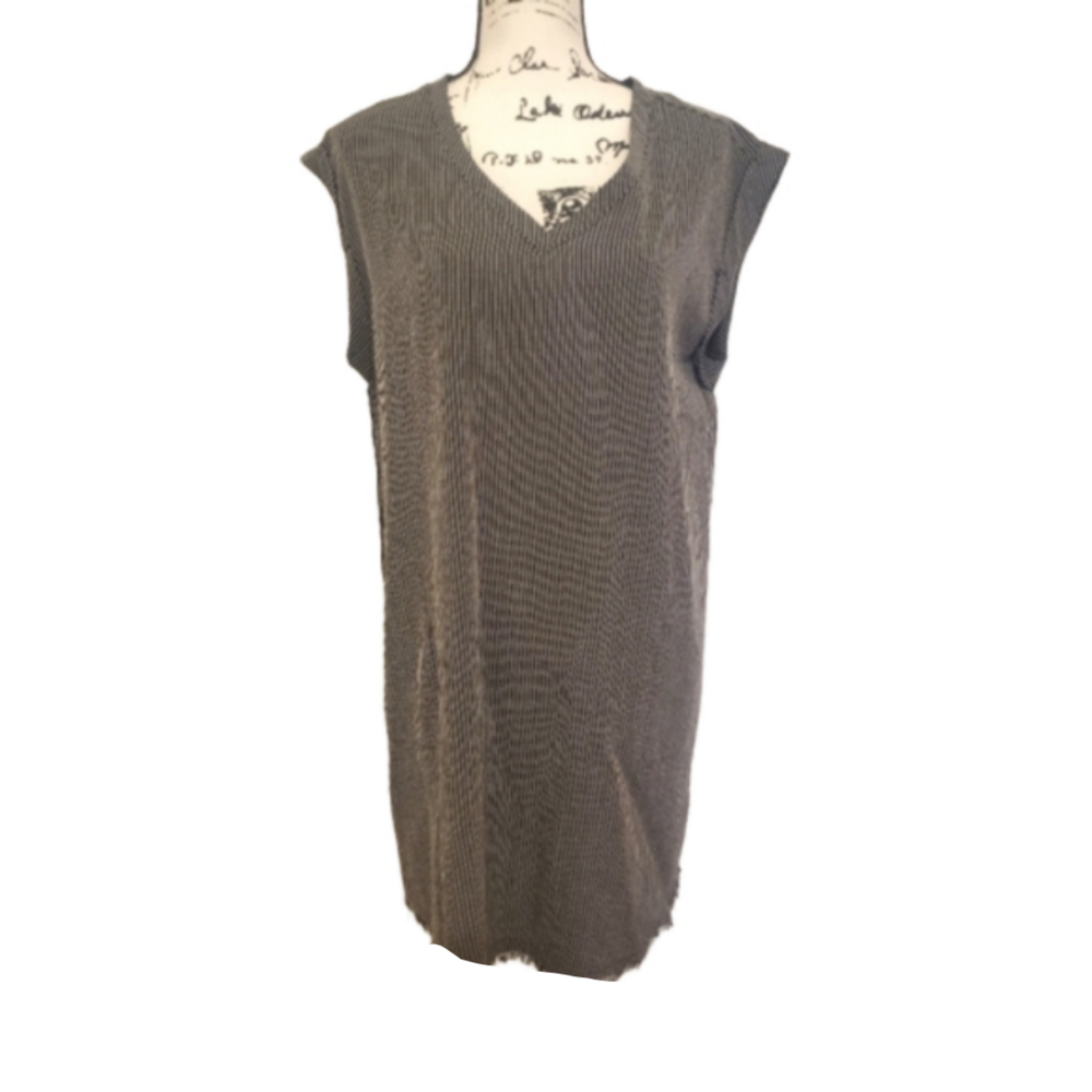 Umgee | Black and Grey Pinstripe Sleeveless Shift Dress - Size Medium